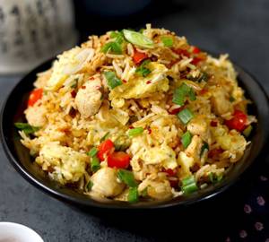 Egg and chicken fried rice