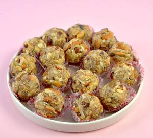 Dry Fruit Laddu
