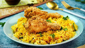 Crispy Fry Chicken Biryani. [
