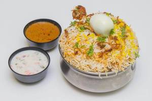 Chicken Dum Biryani(1000ml box with 3piecs)