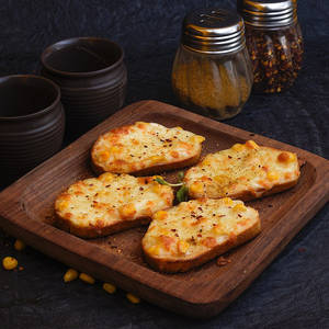 Cheese Corn Garlic Bread