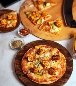 Makhani Paneer Pizza[l]