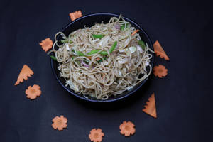 Veg Hakka Noodles