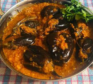 Hyderabadi stuffed baigan