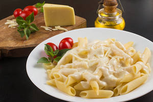 White Sauce Pasta