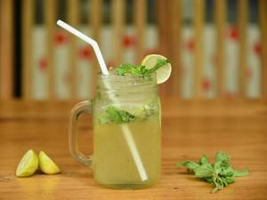 Passion Fruit Mojito