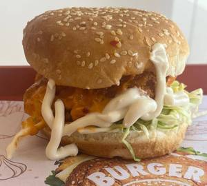 Cheesy Chicken Burger