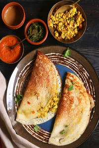 Chilly Paneer Dosa