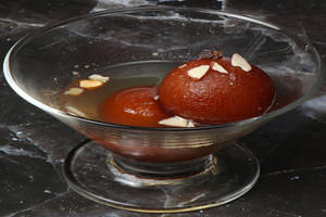 Gulab Jamun (2 Pcs)