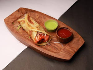 Single Egg Double Paneer Roll