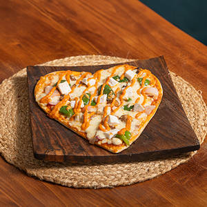 Crispy Peppe Paneer Pizza