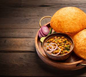 Special Chhole Bhature (3) pieces