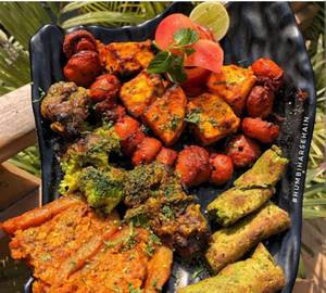 Subi e tuk veg platter