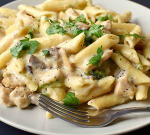 White Chicken Pasta