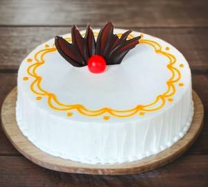 Eggless   Classic Vanilla Birthday Cake