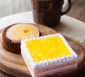 Pineapple Pastry [1 Pieces]