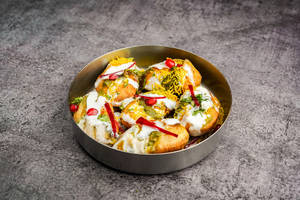 Dahi Batata Puri