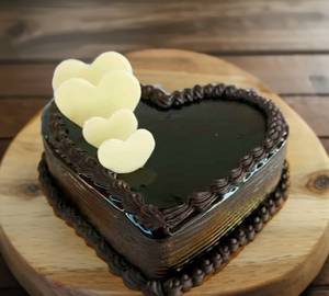 Eggless  Heart Shape Chocolate Cake