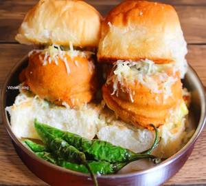 Cheese vada pav