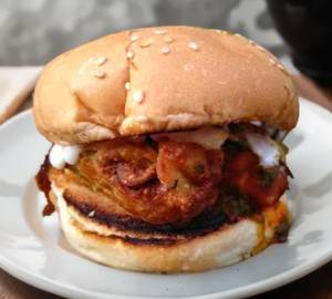 Chicken Momo burger
