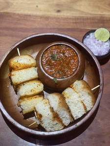 Paneer Kheema Pav