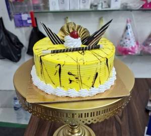 Fresh pineapple cake [500 g]