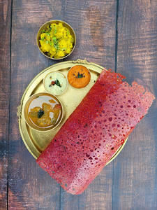 Beetroot Rawa Ghee Masala Dosa