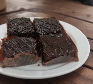 Eggless Fudge Brownies ( 4 Pcs)