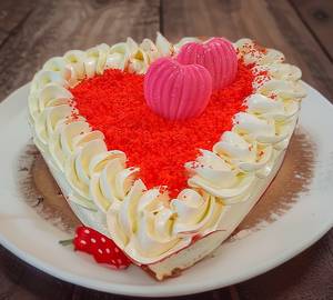 Valentine Cake 350gm
