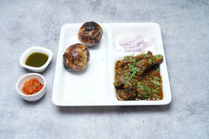 Ghee Litti [2 Pieces] Mutton Curry [2 Pieces]