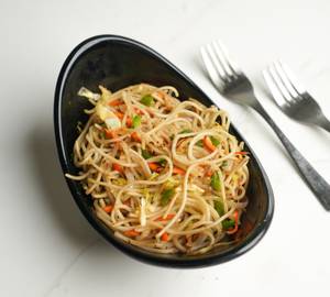 Hakka Noodles