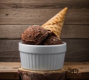 Ice cream scoop cup