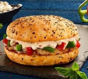 James Paneer Pizza Burger