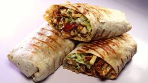 Lays Chicken Shawarma In Rumali