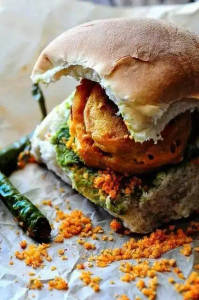Vada pav