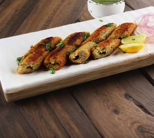 Masala Chicken Seekh Kebab [4 Pieces]