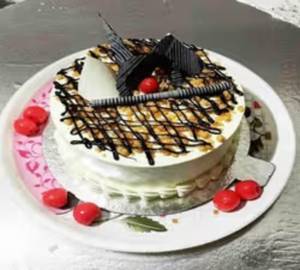 Butterscotch Crunchy Cake