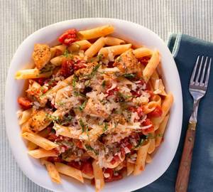Red Sauce Chicken Pasta