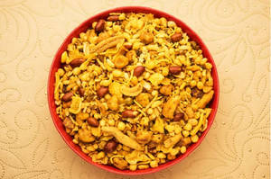 MD Gujrati Namkeen (400 gm)