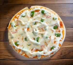 Capcicum onion pizza