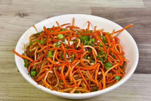 Veg. Hakka Noodles