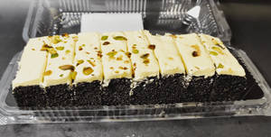 Devils Food Cake With Frosting 300gm