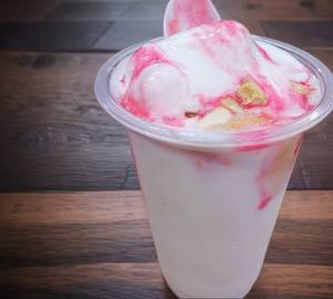 Rose lassi