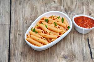 Red Sauce Chicken Pasta