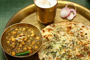 Special Gobi & Mixed Veg Kulcha
