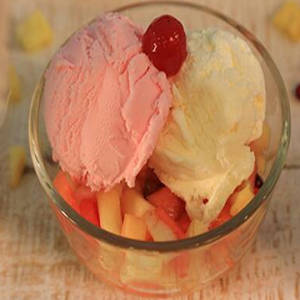 Fruit Salad With Ice-cream