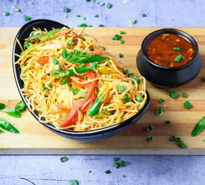 Veg Chilli Garlic Noodles