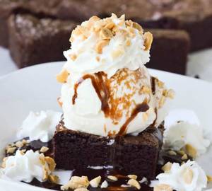 Vanilla Ice Cream Brownie