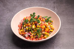 Diet Corn And Sprout Salad [260 Gms]