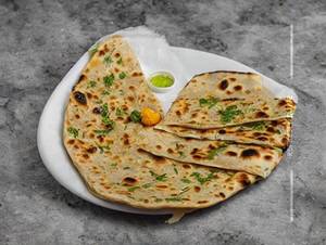 Tandoori Paneer Stuffed Paratha